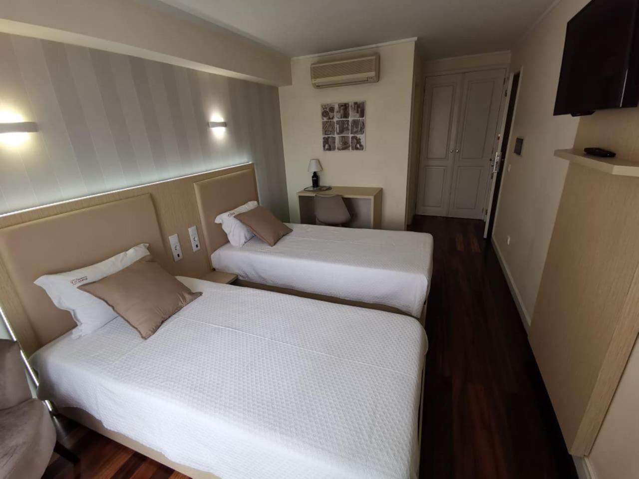 בראגה Hotel Residencial Dora מראה חיצוני תמונה